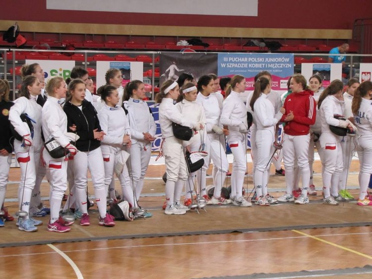 Hala w Boguszowicach: III Puchar Polski Juniorów w szpadzie, Facebook Szermierka RMKS Rybnik