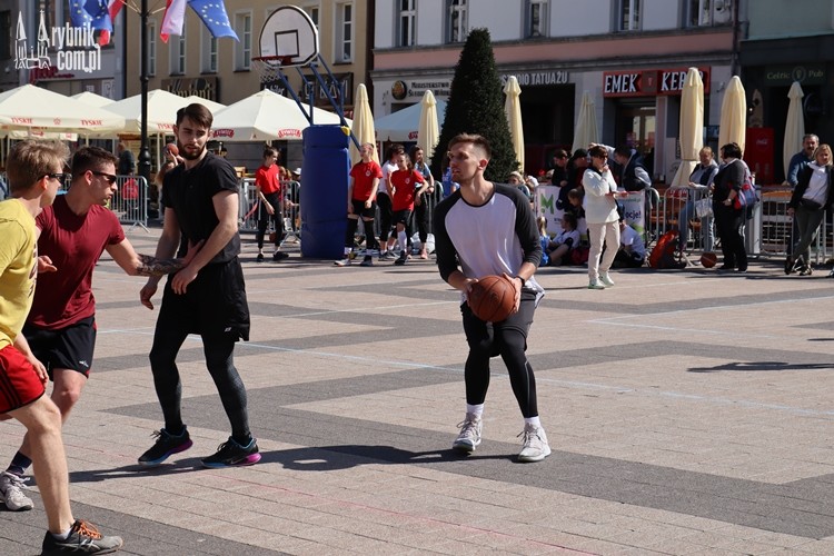 Rynek Basket otworzył rybnicką majówkę, Bartłomiej Furmanowicz
