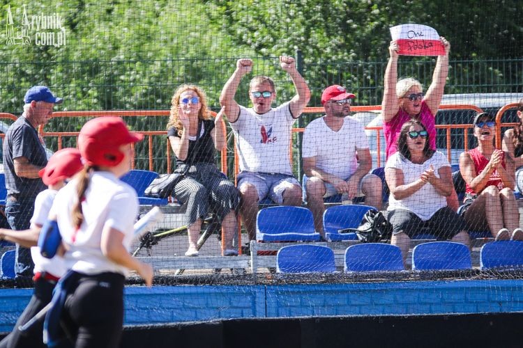 ME kobiet w softballu: Polska pokonała Danię, Dominik Gajda