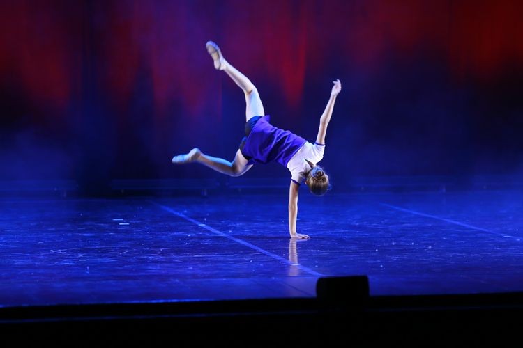 „Jak dwie krople” w wykonaniu najmłodszych tancerzy Studia Tańca Vivero, Piotr Bukartyk