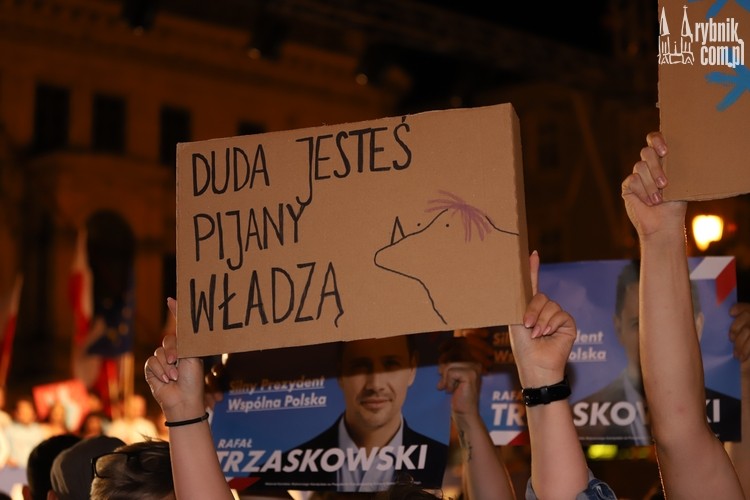 Rafał Trzaskowski zakończył kampanię w Rybniku, Daniel Wojaczek