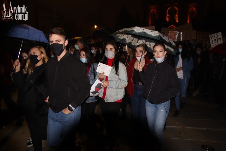 „Macie krew na rękach!” Tłumy na proteście w centrum Rybnika!, Bartłomiej Furmanowicz