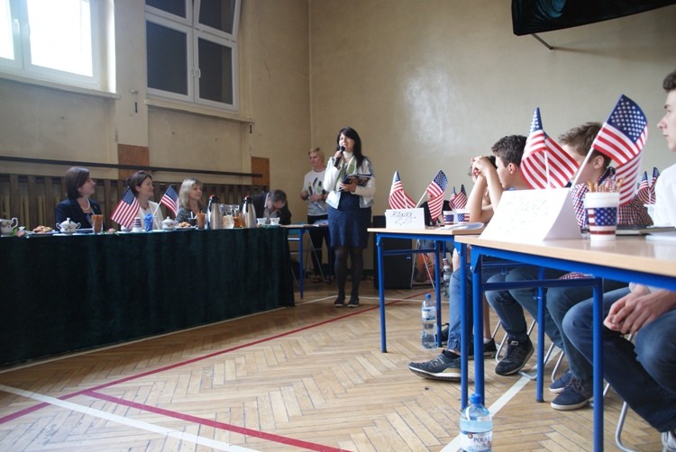 Konsul USA w Gimnazjum Mistrzostwa Sportowego nr 2 w Rybniku, materiały prasowe G2 Rybnik