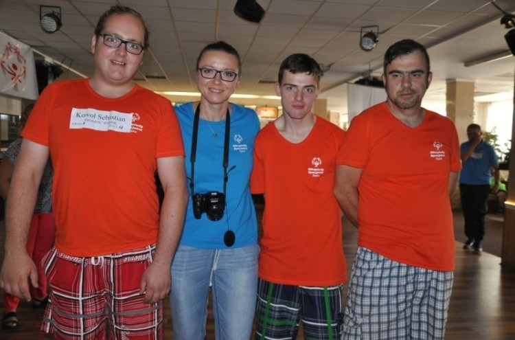 Uczniowie rybnickiego SZS-P rywalizowali w Turnieju Bowlingowym Olimpiad Specjalnych, Aneta Stańczak, www.szsp.rybnik.pl