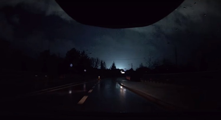 Błysk nad Rybnikiem i ciemność. Czytelnik nagrał niecodzienne zdarzenie (wideo), YouTube