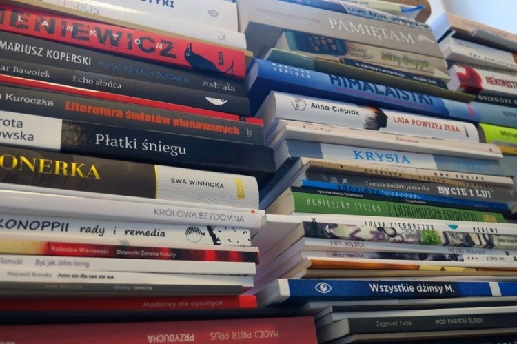 Ponad 120 książek do nagrody literackiej „Juliusz”. Zgłosiła się też  Dorota Masłowska, Lucyna Tyl/UM Rybnik