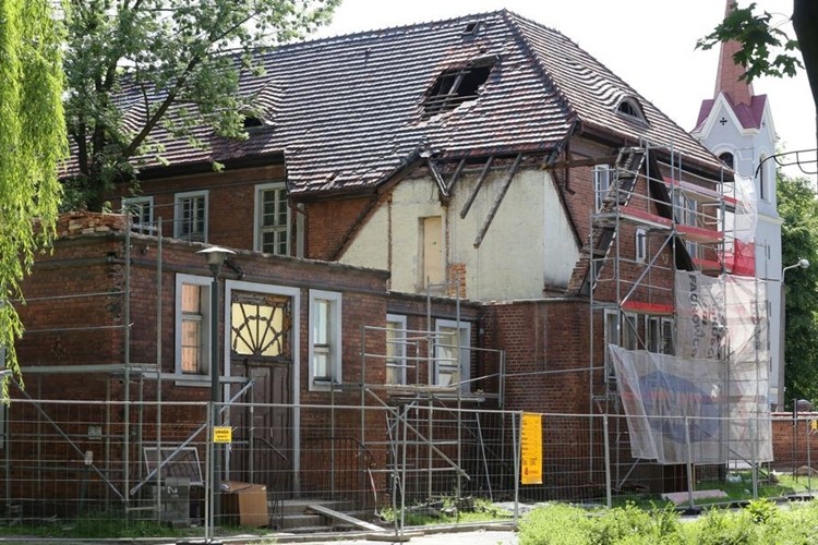 Budynek dermatologii dawnego „Juliusza” zmienia swoje oblicze, Wacław Troszka