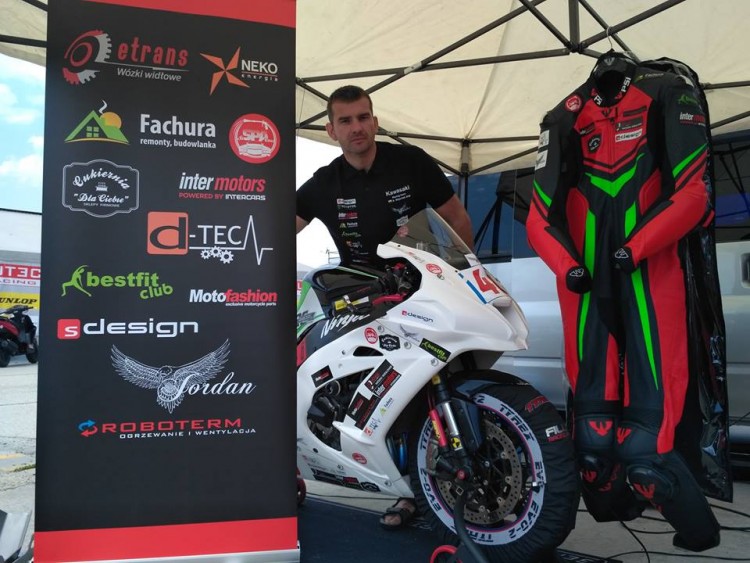 Wyścigi motocyklowe: Adam Wojaczek wraca z Węgier zadowolony, Materiały prasowe