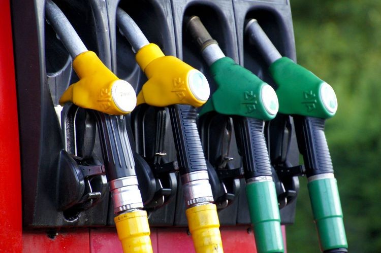 E-petrol: ceny ropy coraz wyższe, 