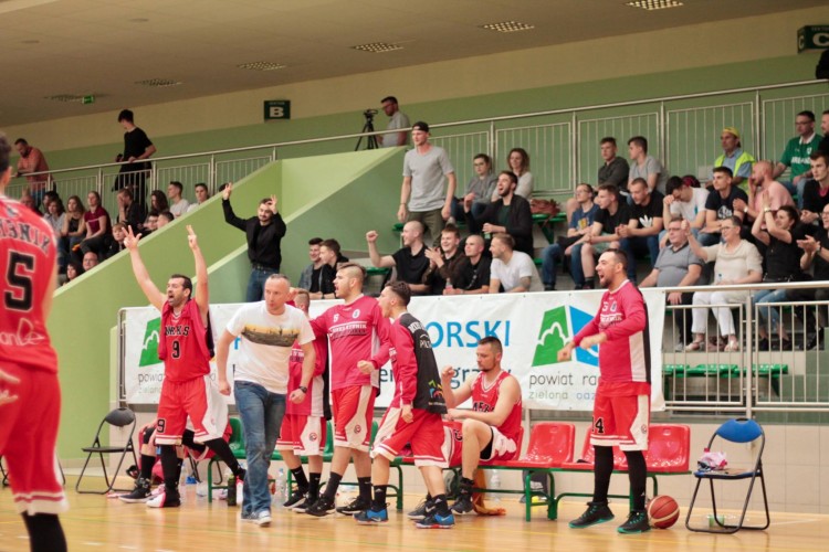 Koszykówka: MKKS Rybnik awansował do II ligi z kompletem zwycięstw!, materiały prasowe