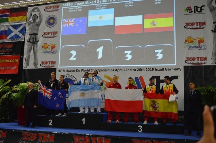 Medaliści mistrzostw świata z Rybnickiego Klubu Taekwon-do Feniks-Arete, Materiały prasowe
