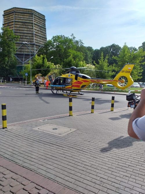Wypadek w Boguszowicach. Po motocyklistę przyleciał śmigłowiec, Czytelniczka