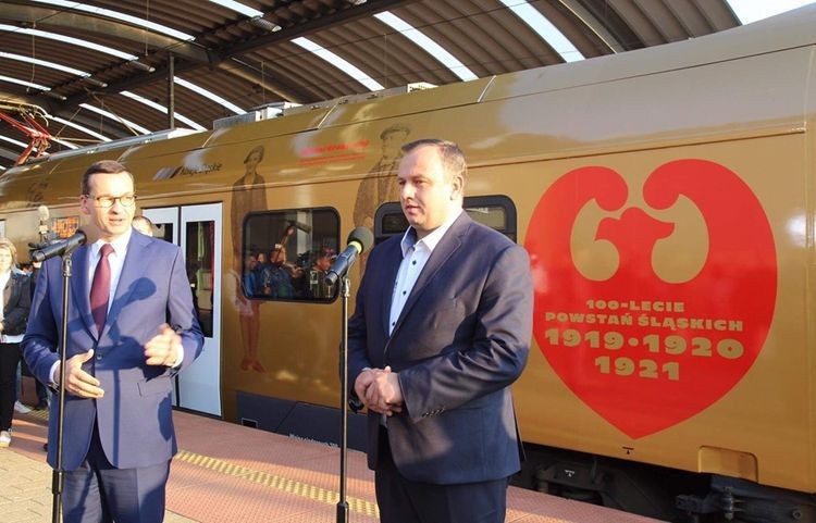 Złoty pociąg Kolei Śląskich wozi pasażerów, BP Urzędu Marszałkowskiego