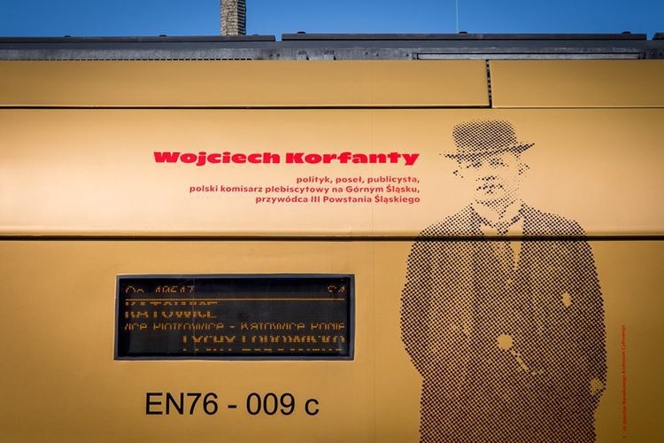 Złoty pociąg Kolei Śląskich wozi pasażerów, BP Urzędu Marszałkowskiego