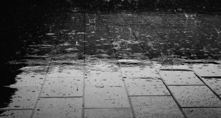 Synoptycy ostrzegają: we wtorek intensywne opady deszczu, Archiwum