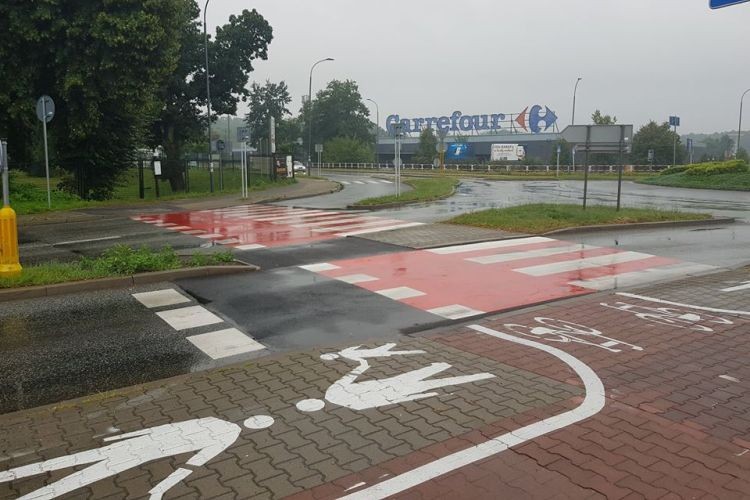 Rondo Europejskie: powstał przejazd rowerowy, Oficer Rowerowy/Facebook