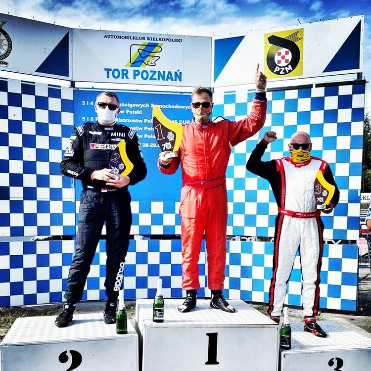Rafał Płuciennik z RMF 4RACING Team dwa razy na podium w rundzie wyścigowych mistrzostw Polski, Materiały prasowe