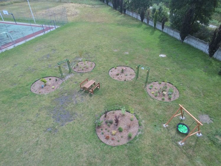 Ogród sensoryczny w Szkole Podstawowej nr 15 w Rybniku, Materiały prasowe