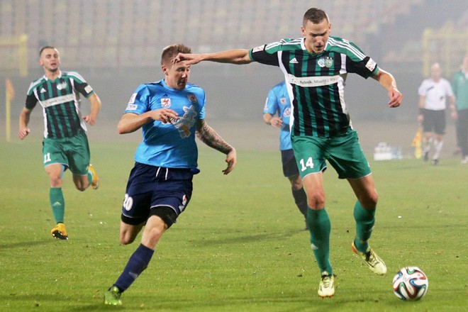 Były piłkarz ROW-u Rybnik Sebastian Musiolik z pierwszym golem we włoskiej Serie B, Archiwum