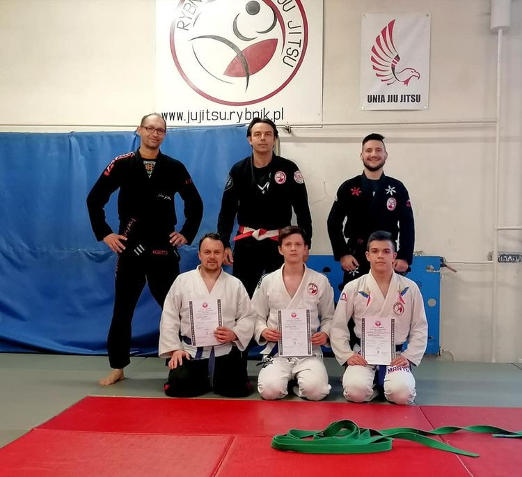 Kolejne egzaminy w Rybnickim Klubie Ju Jitsu Sportowego, Facebook RKJJS