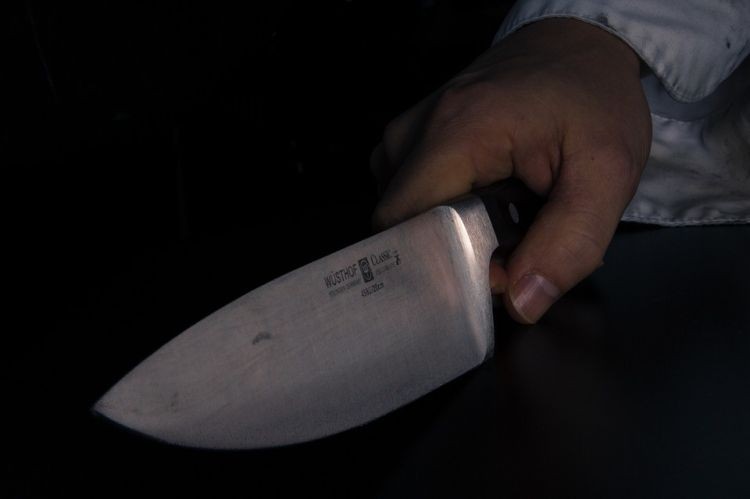 Czerwionka-Leszczyny: 18-latek rzucił się z nożem na młodszego znajomego, Pixabay