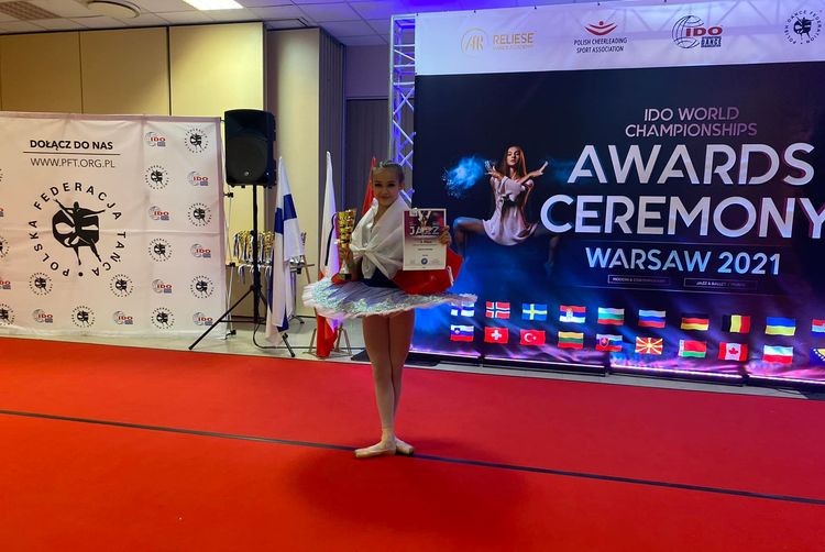 Amelia Otremba trzykrotną medalistką mistrzostw świata, Materiały prasowe