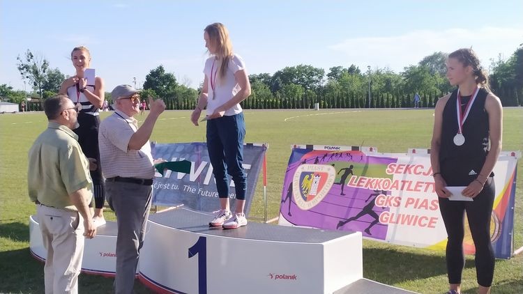 Julia Polak na podium Grand Prix Gliwic, Materiały prasowe