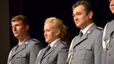 Policjanci w Rybniku świętują. Nominację odebrało ponad 140 funkcjonariuszy