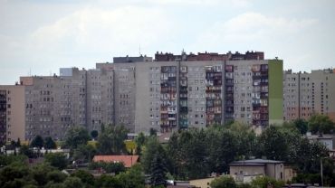 Dramat w dzielnicy Smolna. Młoda kobieta wypadła z okna na 7. piętrze