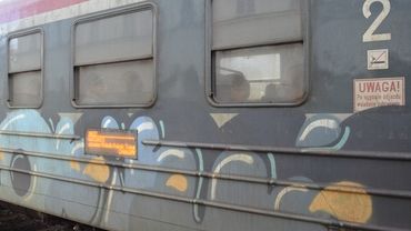 Dlaczego na dworzec w Rybniku podjeżdżają tak zabrudzone pociągi?