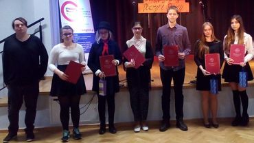 Gimnazjalistki z Rybnika zwyciężyły w Międzypowiatowym Konkursie Poezji i Prozy Obcojęzycznej