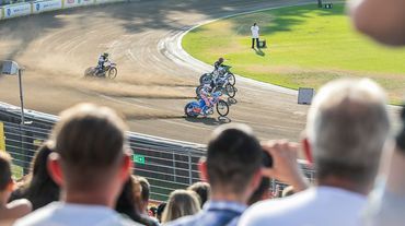 Kapitan Woryna i pokaz sztucznych ogni! W sobotę finał Drużynowych Mistrzostw Świata Juniorów