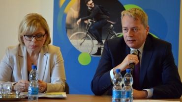 Platforma Obywatelska chce wsparcia rządu w walce ze smogiem. Jakie ma pomysły? (wideo)