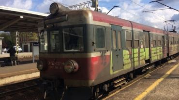 Brudne pociągi przejdą do historii? Koleje Śląskie ogłosiły przetarg na myjkę