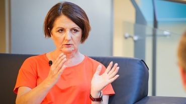 S. Adamek: dzięki literaturze Mroza ludzie w ogóle sięgają po książki