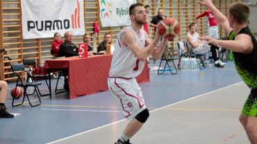 III liga: kolejne zwycięstwa koszykarzy MKKS-u Rybnik