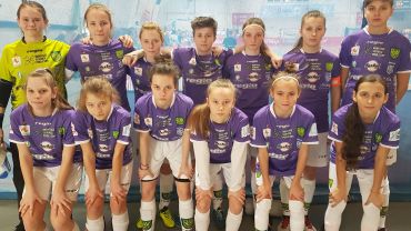 TS ROW Rybnik: najmłodsze piłkarki zagrały w finałach mistrzostw Polski w futsalu