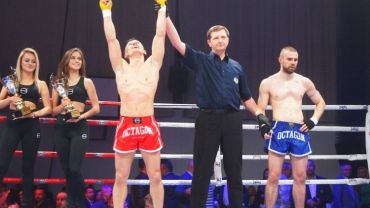 RCSW Fighter Rybnik: Łukasz Kubiak wygrał walkę w zawodowej w formule Muaythai