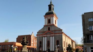 Miasto odda parafii działkę za 500 złotych