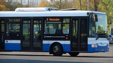 Koronawirus zmienia rozkład jazdy autobusów