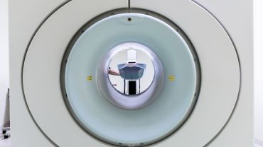 Tomografia komputerowa a rezonans magnetyczny - czym się różnią