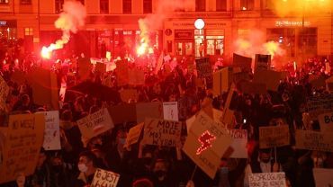 Jednoczą się z represjonowanymi. Dwa łańcuchy solidarności w Rybniku