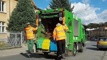 Będą dodatkowe terminy odbioru śmieci w dzielnicach