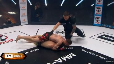 Gala MMA-VIP: Dominik Tyman „uduszony” przez Edwarda Mazura