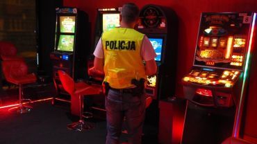 Śląsk: potężne uderzenie w nielegalny hazard. Celnicy wśród zatrzymanych