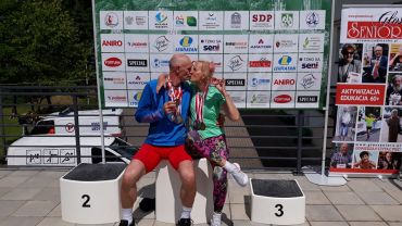 Lekkoatletyka: rybnickie małżeństwo z medalami mistrzostw Polski w kategorii masters