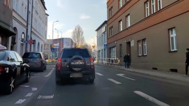 Policja o kontrapasie na Raciborskiej: będzie zagrożeniem dla rowerzystów
