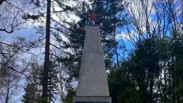 Czerwona gwiazda zniknie z pomnika radzieckich żołnierzy? Rozstrzygnie to wojewoda