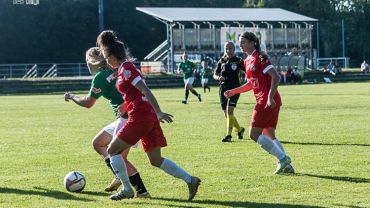 Piłka nożna kobiet: TS ROW Rybnik rozbił Unię Lublin