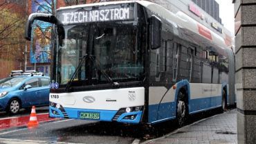 Będą cięcia w kursach autobusów? Radny mówi nawet o 20%. Miasto: trudno powiedzieć